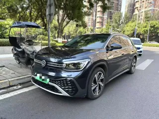 Volkswagen ID.6 CROZZ 2023