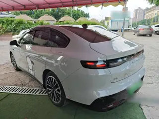 Leapmotor B01 2025 купить из Китая, цена 2 872 000 ₽ — Suifenhe Auto