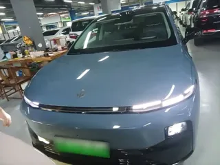 Leapmotor B01 2025 купить из Китая, цена 2 990 000 ₽ — Suifenhe Auto