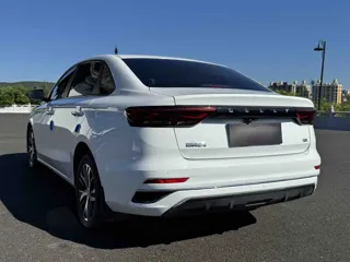 Geely Emgrand 2023 купить из Китая, цена 1 292 000 ₽ — Suifenhe Auto