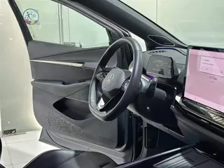 Volkswagen Yuzhong 06 2025 купить из Китая, цена 3 697 000 ₽ — Suifenhe Auto