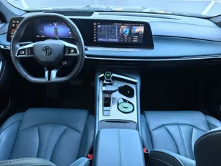 MG MG7 2024 купить из Китая, цена 3 335 000 ₽ — Suifenhe Auto