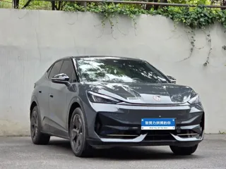Volkswagen Yuzhong 06 2025 купить из Китая, цена 3 840 000 ₽ — Suifenhe Auto