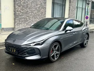 MG MG7 2025