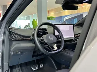 Volkswagen Yuzhong 06 2025 купить из Китая, цена 3 588 000 ₽ — Suifenhe Auto