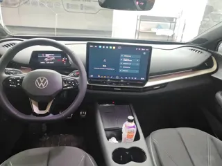 Volkswagen Yuzhong 06 2025 купить из Китая, цена 3 588 000 ₽ — Suifenhe Auto