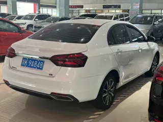 Geely Emgrand 2019 купить из Китая, цена 1 136 000 ₽ — Suifenhe Auto