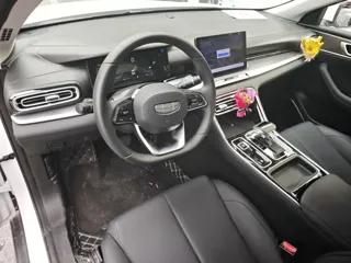 Geely Emgrand 2026 купить из Китая, цена 1 634 000 ₽ — Suifenhe Auto