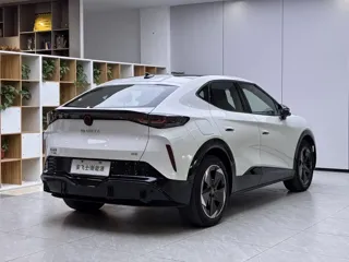 Volkswagen Yuzhong 06 2025 купить из Китая, цена 3 531 000 ₽ — Suifenhe Auto