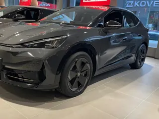 Volkswagen Yuzhong 06 2025 купить из Китая, цена 3 569 000 ₽ — Suifenhe Auto