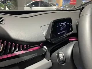 Volkswagen Yuzhong 06 2025 купить из Китая, цена 3 660 000 ₽ — Suifenhe Auto