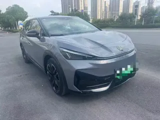Volkswagen Yuzhong 06 2025 купить из Китая, цена 4 226 000 ₽ — Suifenhe Auto