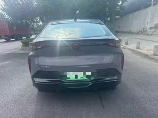 Volkswagen Yuzhong 06 2025 купить из Китая, цена 4 226 000 ₽ — Suifenhe Auto