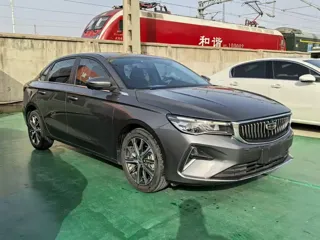 Geely Emgrand 2022 купить из Китая, цена 1 033 000 ₽ — Suifenhe Auto