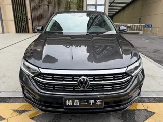 Volkswagen Sagitar 2022 купить из Китая, цена 1 510 000 ₽ — Suifenhe Auto
