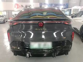 Volkswagen Yuzhong 06 2025 купить из Китая, цена 3 542 000 ₽ — Suifenhe Auto