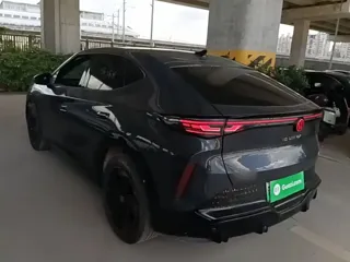 Volkswagen Yuzhong 06 2025 купить из Китая, цена 3 544 000 ₽ — Suifenhe Auto