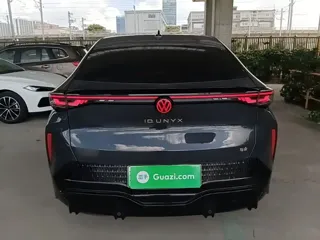 Volkswagen Yuzhong 06 2025 купить из Китая, цена 3 544 000 ₽ — Suifenhe Auto