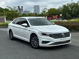 Volkswagen Sagitar 2019 купить из Китая, цена 1 442 000 ₽ — Suifenhe Auto