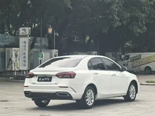 Geely Emgrand 2021 купить из Китая, цена 1 227 000 ₽ — Suifenhe Auto