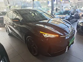 Volkswagen Yuzhong 06 2025 купить из Китая, цена 3 666 000 ₽ — Suifenhe Auto