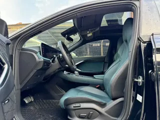 MG MG7 2025 купить из Китая, цена 3 378 000 ₽ — Suifenhe Auto