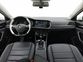 Volkswagen Sagitar 2020 купить из Китая, цена 1 585 000 ₽ — Suifenhe Auto