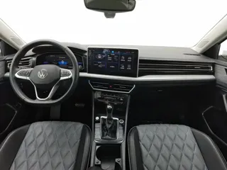Volkswagen Sagitar 2023 купить из Китая, цена 1 451 000 ₽ — Suifenhe Auto