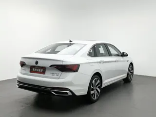 Volkswagen Sagitar 2024 купить из Китая, цена 2 807 000 ₽ — Suifenhe Auto