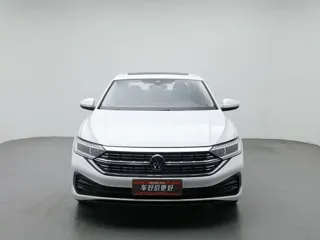 Volkswagen Sagitar 2024 купить из Китая, цена 2 807 000 ₽ — Suifenhe Auto