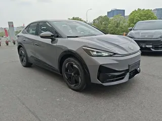 Volkswagen Yuzhong 06 2025 купить из Китая, цена 3 698 000 ₽ — Suifenhe Auto
