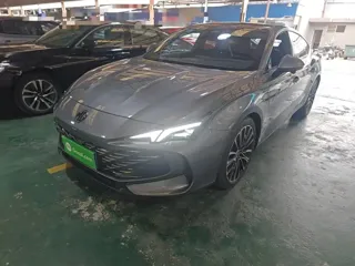 MG MG7 2024 купить из Китая, цена 3 026 000 ₽ — Suifenhe Auto
