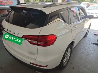 Haval M6 2019 купить из Китая, цена 1 097 000 ₽ — Suifenhe Auto