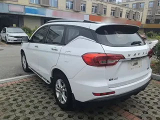 Haval M6 2018 купить из Китая, цена 1 156 000 ₽ — Suifenhe Auto