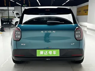 Aion UT 2025 купить из Китая, цена 1 656 000 ₽ — Suifenhe Auto