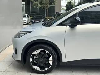 Aion UT 2025 купить из Китая, цена 1 750 000 ₽ — Suifenhe Auto