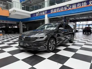 Volkswagen Sagitar 2022 купить из Китая, цена 1 727 000 ₽ — Suifenhe Auto