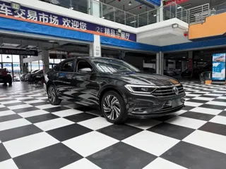 Volkswagen Sagitar 2022 купить из Китая, цена 1 727 000 ₽ — Suifenhe Auto