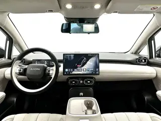 Aion UT 2026 купить из Китая, цена 1 692 000 ₽ — Suifenhe Auto