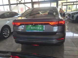 Geely Emgrand 2025 купить из Китая, цена 1 586 000 ₽ — Suifenhe Auto