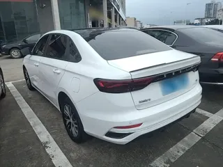 Geely Emgrand 2024 купить из Китая, цена 1 414 000 ₽ — Suifenhe Auto
