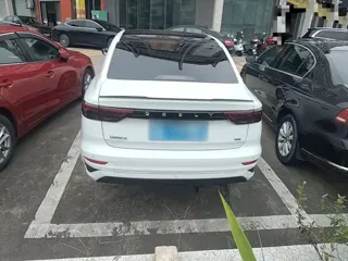 Geely Emgrand 2024 купить из Китая, цена 1 414 000 ₽ — Suifenhe Auto