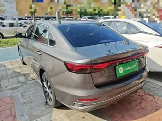 Geely Emgrand 2022 купить из Китая, цена 1 085 000 ₽ — Suifenhe Auto