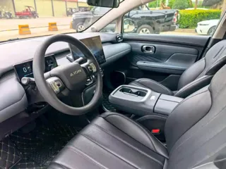 Aion UT 2025 купить из Китая, цена 1 441 000 ₽ — Suifenhe Auto