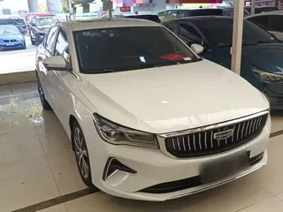 Geely Emgrand 2022 купить из Китая, цена 1 089 000 ₽ — Suifenhe Auto