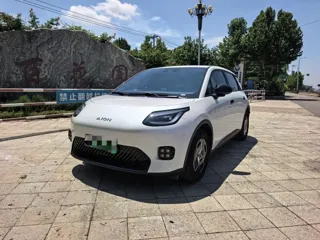 Aion UT 2025 купить из Китая, цена 1 559 000 ₽ — Suifenhe Auto
