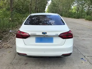 Geely Emgrand 2018 купить из Китая, цена 1 122 000 ₽ — Suifenhe Auto
