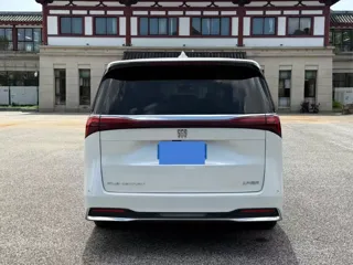Buick Century 2024 купить из Китая, цена 6 496 000 ₽ — Suifenhe Auto