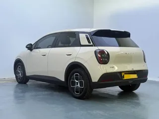 Aion UT 2025 купить из Китая, цена 1 567 000 ₽ — Suifenhe Auto