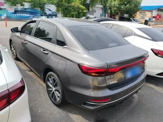 Geely Emgrand 2024 купить из Китая, цена 1 354 000 ₽ — Suifenhe Auto